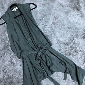 Ava Viv Tie Waist Vest in Army Green